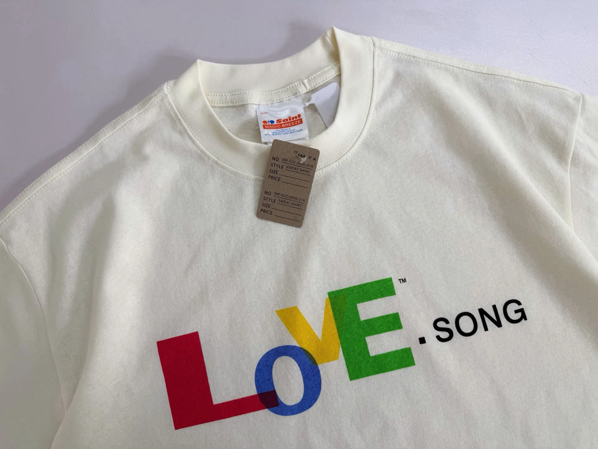 ❥8031#P116 Saint Mxxxxxx short-sleeved T-shirt, made of soft cotton fabric, comfortable and breathable. The words "LOVE SONG" are printed on the front. It has a full street feel and a loose fit. It is suitable for daily casual or street wear. Size: (S-M-L-XL) Color: Beige